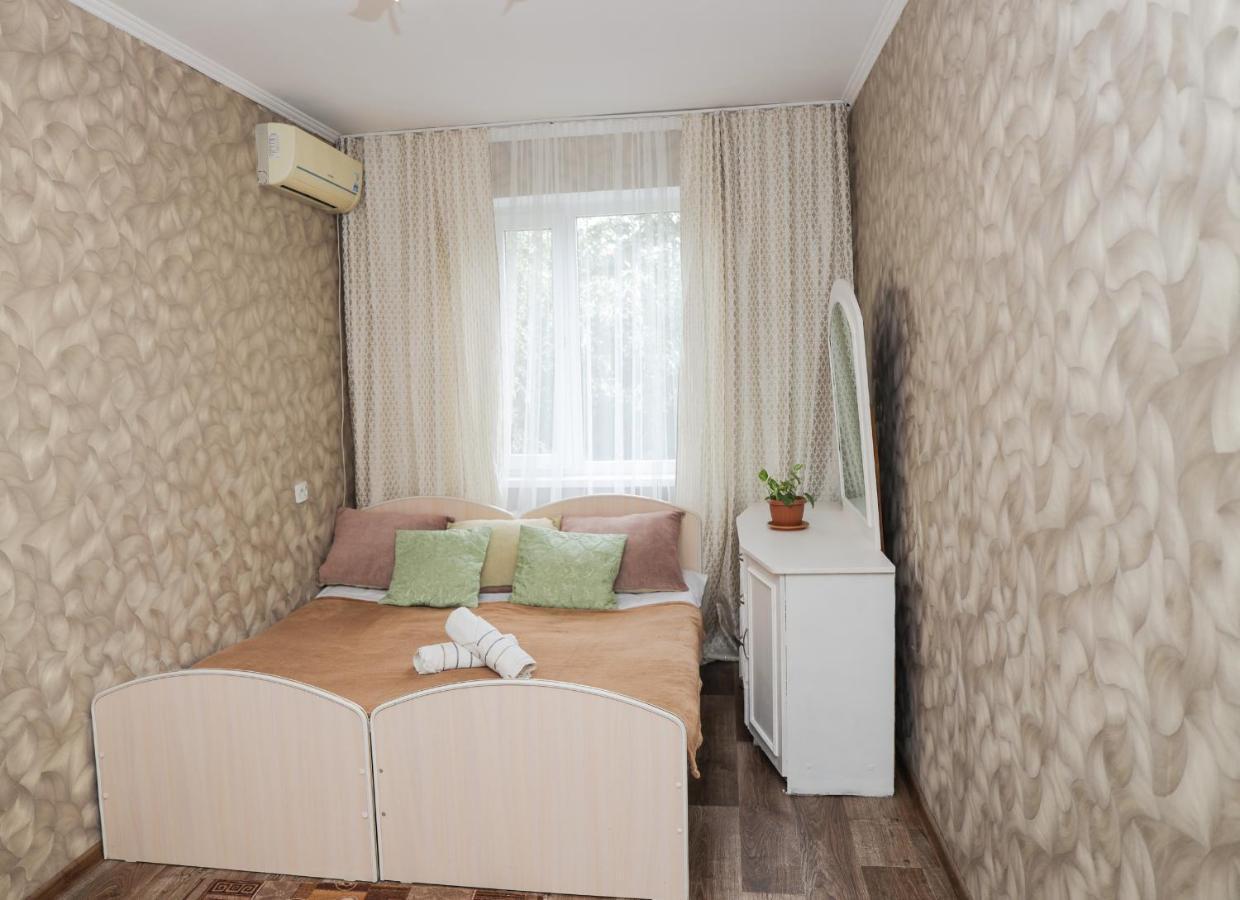 Ferienwohnung Reliablehouse 2-Х Комнатная Квартира В Центре Almaty Exterior foto